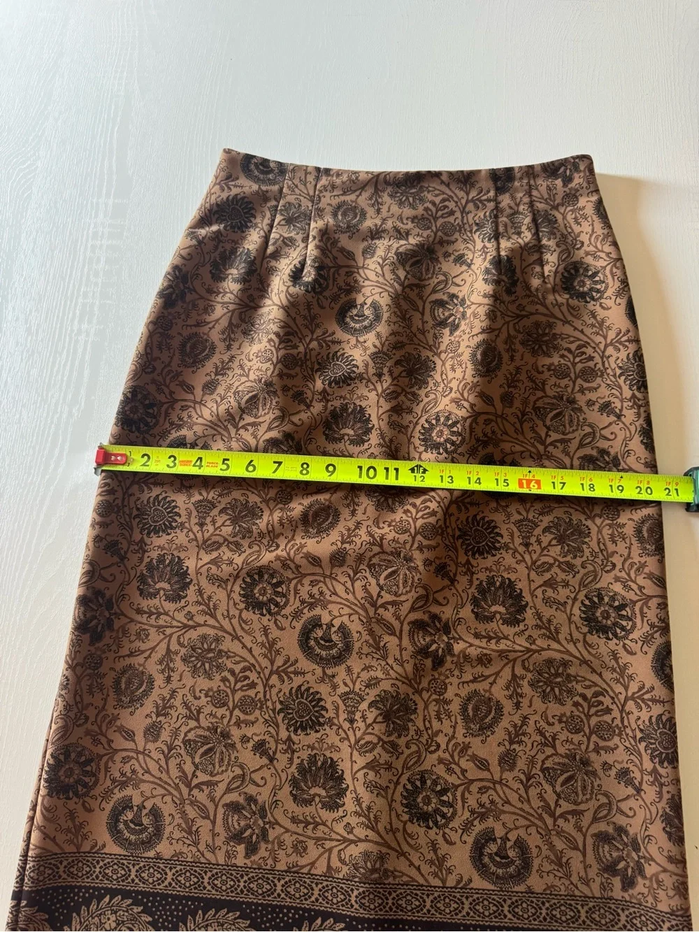 Vintage Briggs New York Brown Printed Pencil Skirt with Dark Border